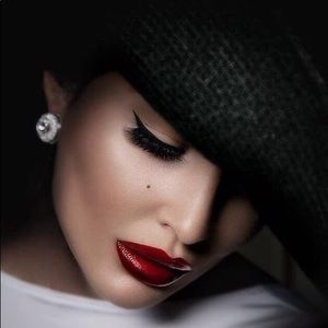 Meet your Posher, Ksusha